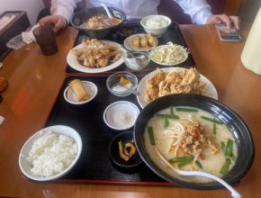 【大分本店】物件の近くの飯屋を巡る営業メンバー