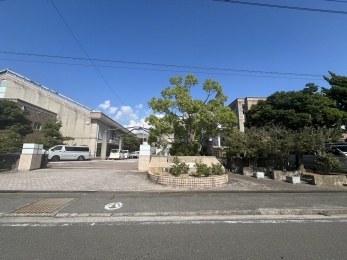 松山市立さくら小学校